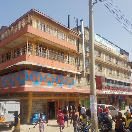 Maendeleo Parkview Hotel Narok Екстериор снимка